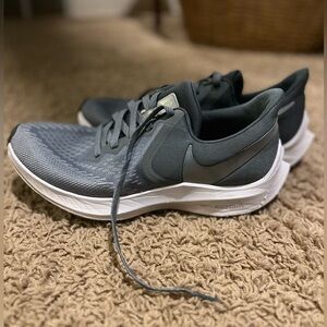 Nike Womens Air Zoom Pegasus 38 Running Shoes